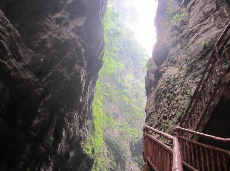 重慶坐船一日游，探索山城的魅力之旅，重慶坐船一日游，揭秘山城魅力之旅