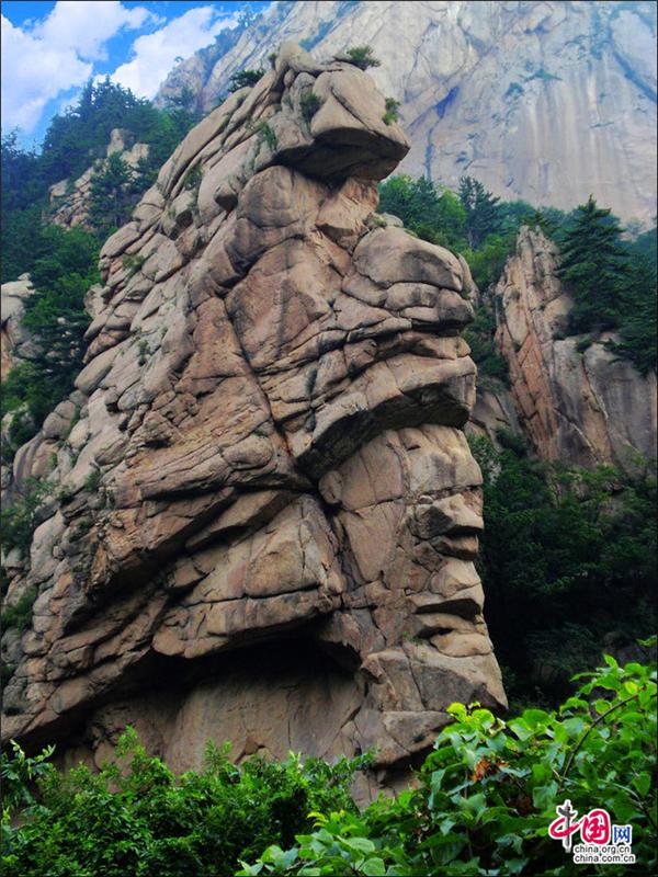 霧靈山風(fēng)景區(qū)，秘境所在，自然之美盡收眼底，霧靈山風(fēng)景區(qū)，秘境自然之美的盡收眼底之旅