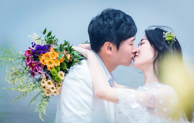 王凱和老婆的結(jié)婚照