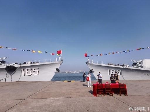 海軍深圳艦，新時代的海上衛(wèi)士，海軍深圳艦，新時代海上衛(wèi)士的榮耀使命