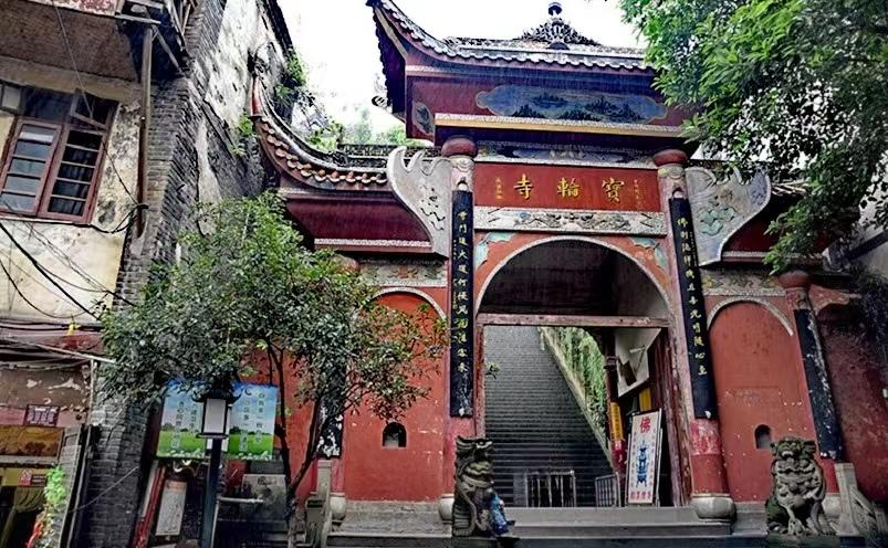 重慶的景點(diǎn)前十名，魅力無(wú)窮的旅游勝地，重慶魅力景點(diǎn)前十名，必游旅游勝地